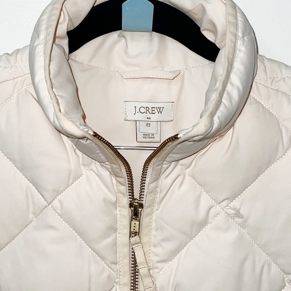 New J.CREW Excursion Quilted Down Vest Size 00 - Picture 4 of 7